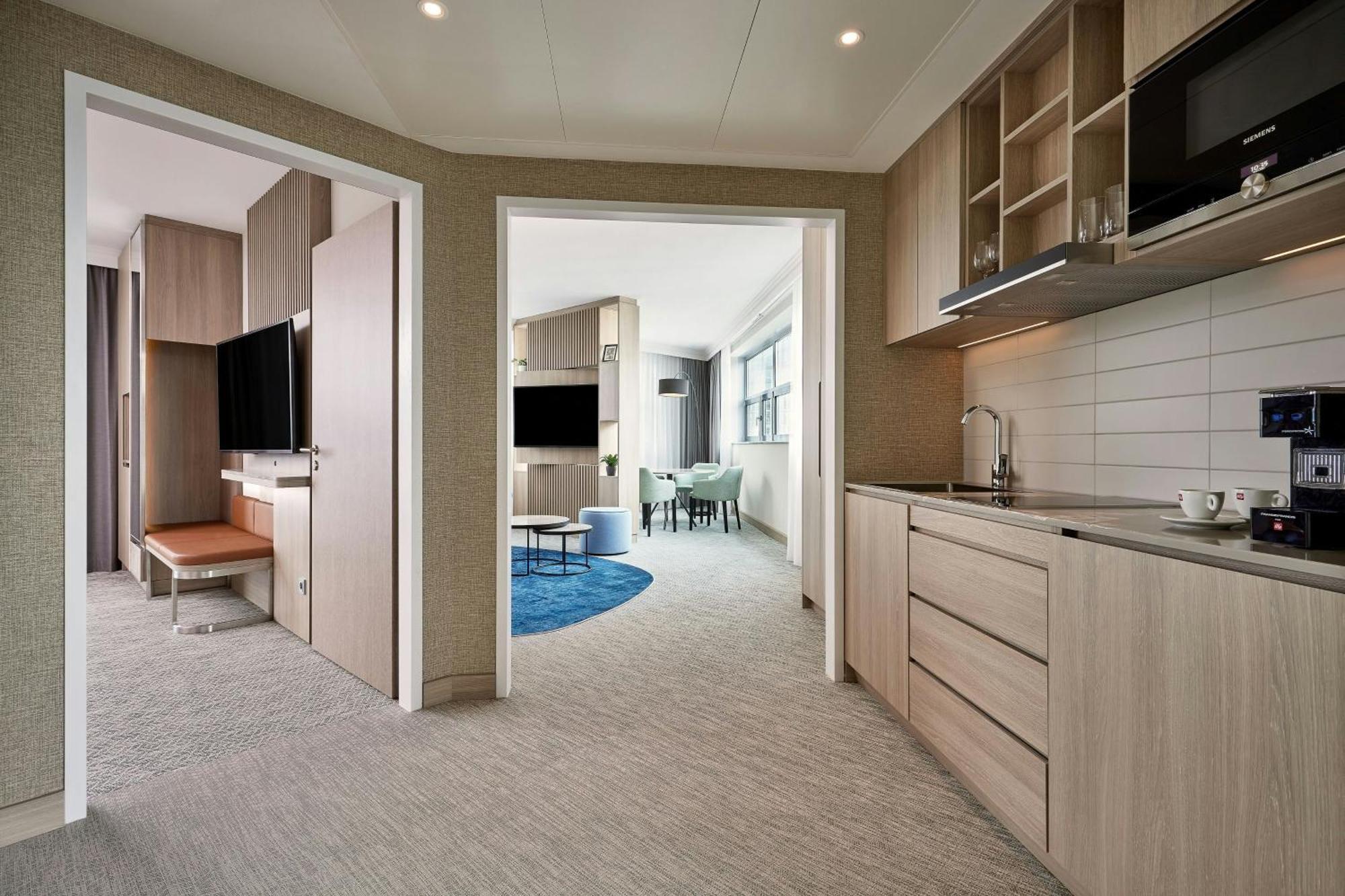 Hotel Courtyard By Marriott Center Berlin