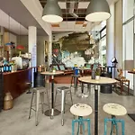 Courtyard By Marriott Berlin City Center