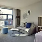 Courtyard By Marriott Berlin City Center