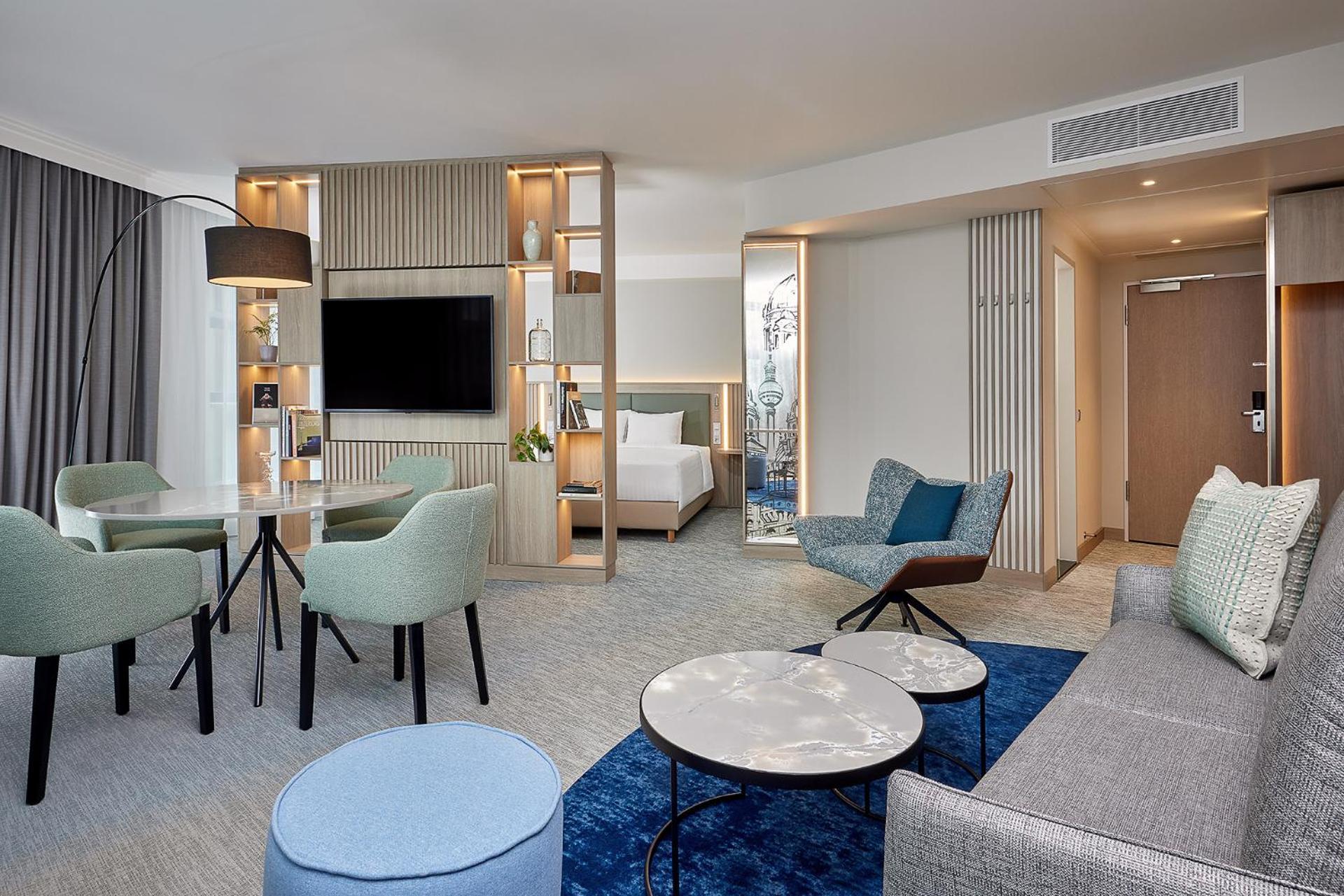 Courtyard By Marriott Center 4*