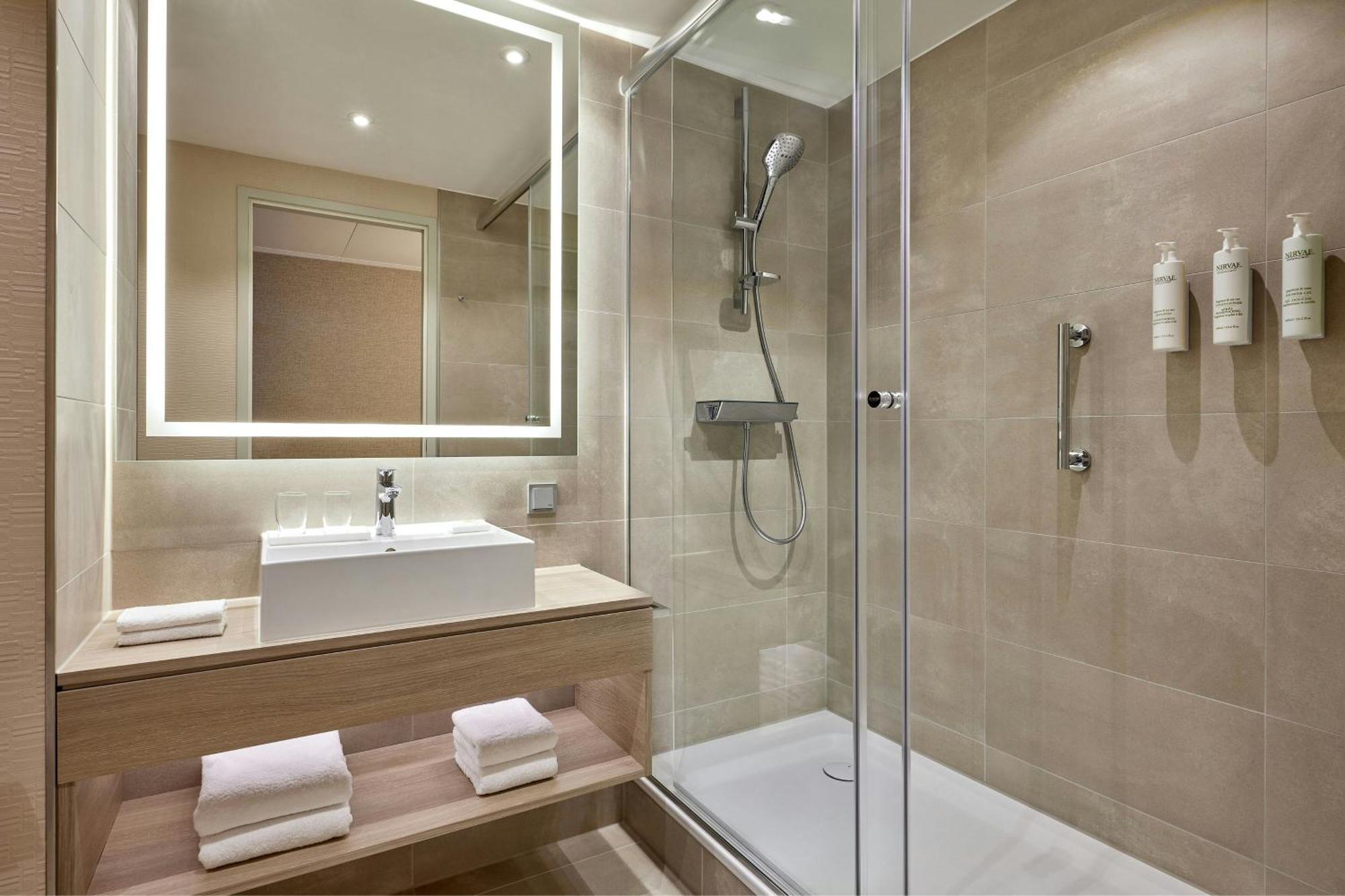 Courtyard By Marriott Center 4*